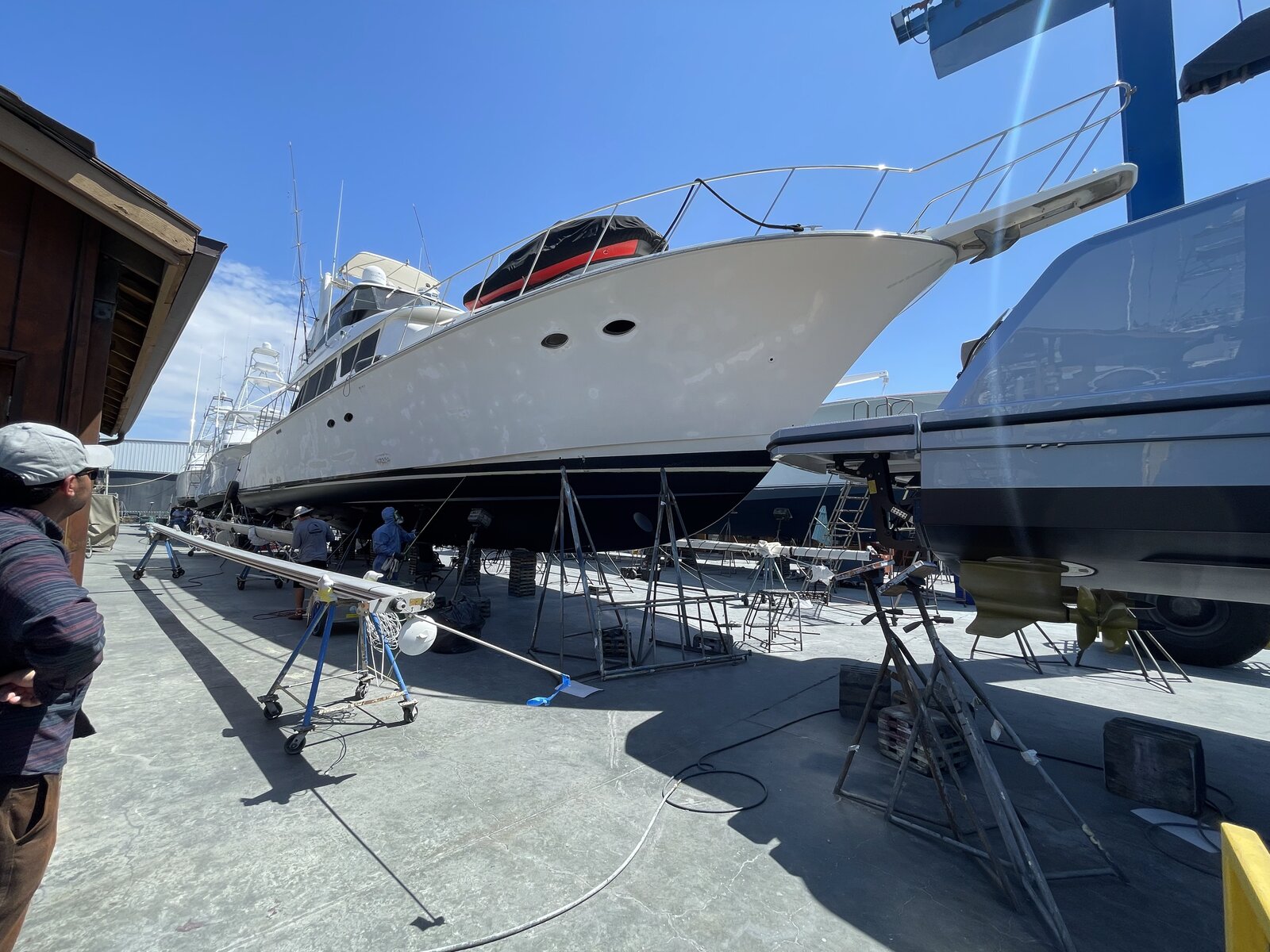 Bare boat hull before WrapNSigns marine vinyl installation
